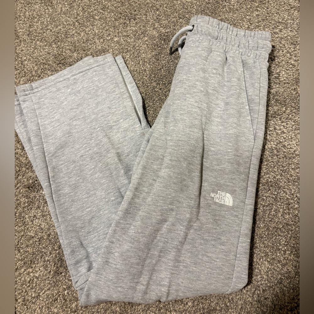 The North Face Women’s Gray Sweatpants.